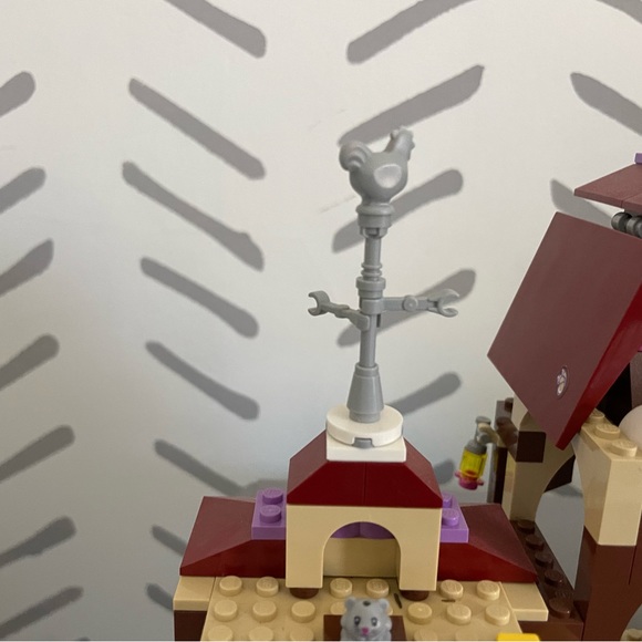 Lego Friends Heartlake Riding Club Horse Farm Barn Set Blocks 41126 - Picture 11 of 14